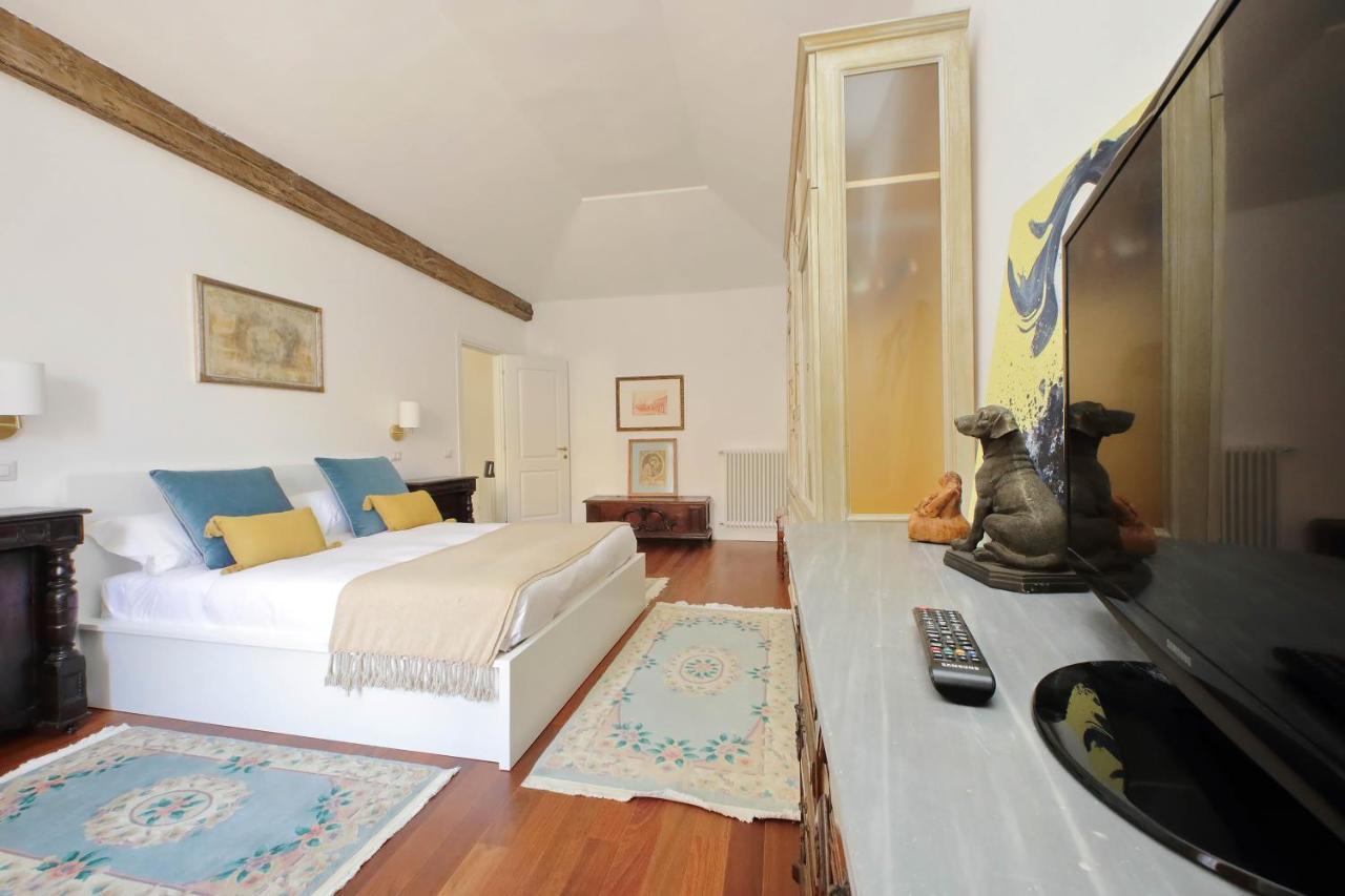 Appartamento Ych-Penthouse Fiammetta A Piazza Navona Roma Esterno foto